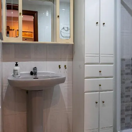 Apartamento Apartamento Completo Gemelos Xv *